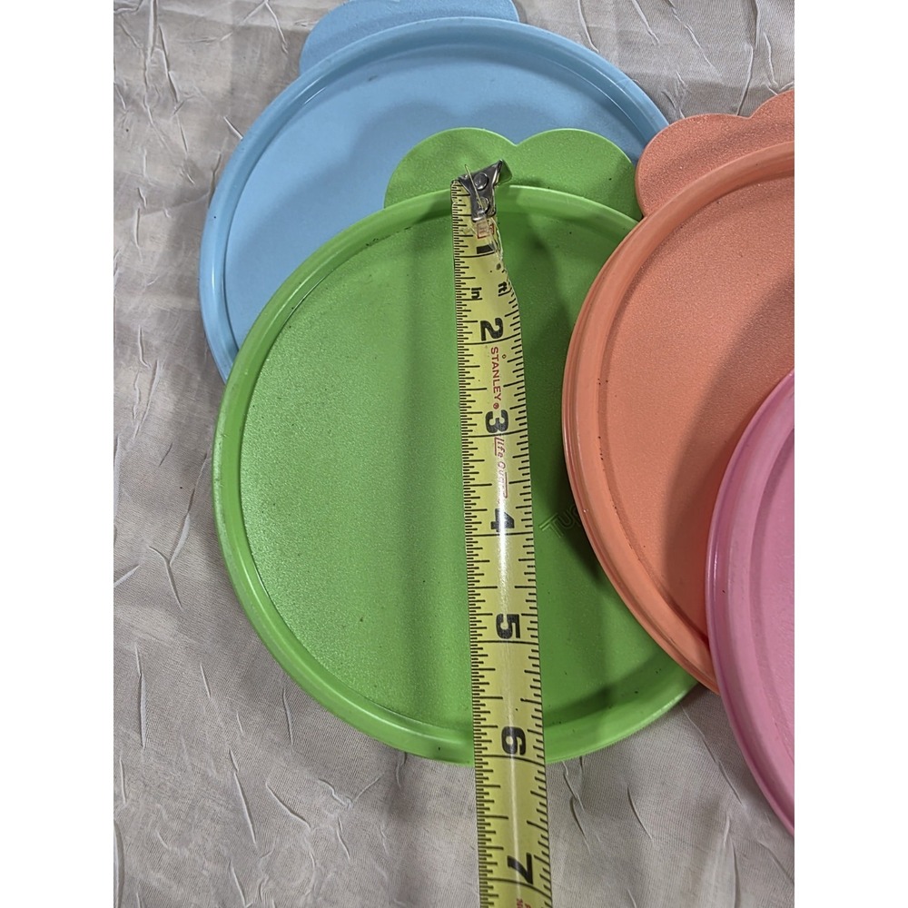 Lot Of 5- Tupperware Lids Replacement Green Pink Blue Purple Butterfly Tab - Picture 4 of 6